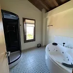 בית נופש Casita Independiente Y Tres Con Piscina Ladeira Playa באיונה