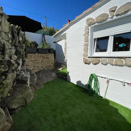 Casita Independiente Y Tres Con Piscina Ladeira Playa * Baiona